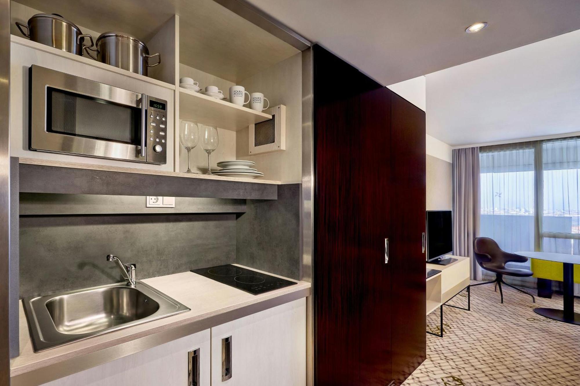 Sheraton Arabellapark Hotel 4*